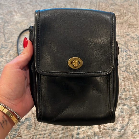 Vintage coach crossbody - Picture 6 of 13